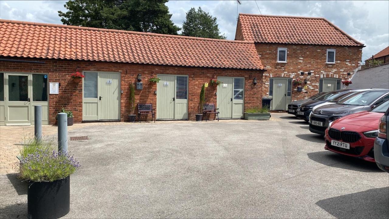 Motel The Olive Market Rasen Exterior foto